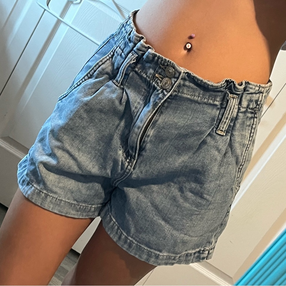 American Eagle Outfitters Blue Jean Shorts High-Waisted Relaxed Fit